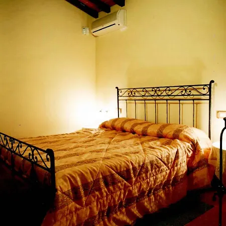 Cozy In Umbria Near Forest * מאג'ונה