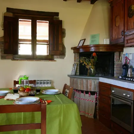 Cozy In Umbria Near Forest בית נופש מאג'ונה