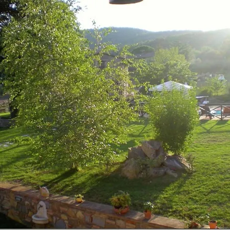 Cozy In Umbria Near Forest Holiday home
